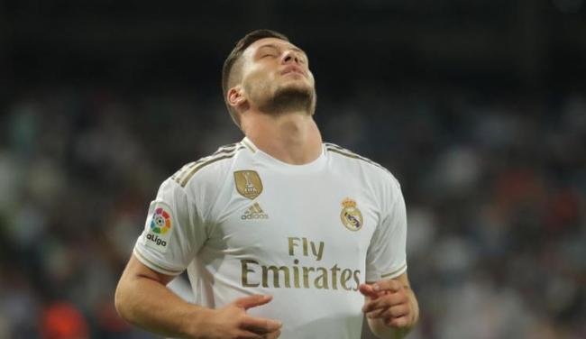 記者：多特蒙德豪擲3千萬歐簽下看似天才的21歲前鋒拜爾，尤文切爾西維拉都在偷看.